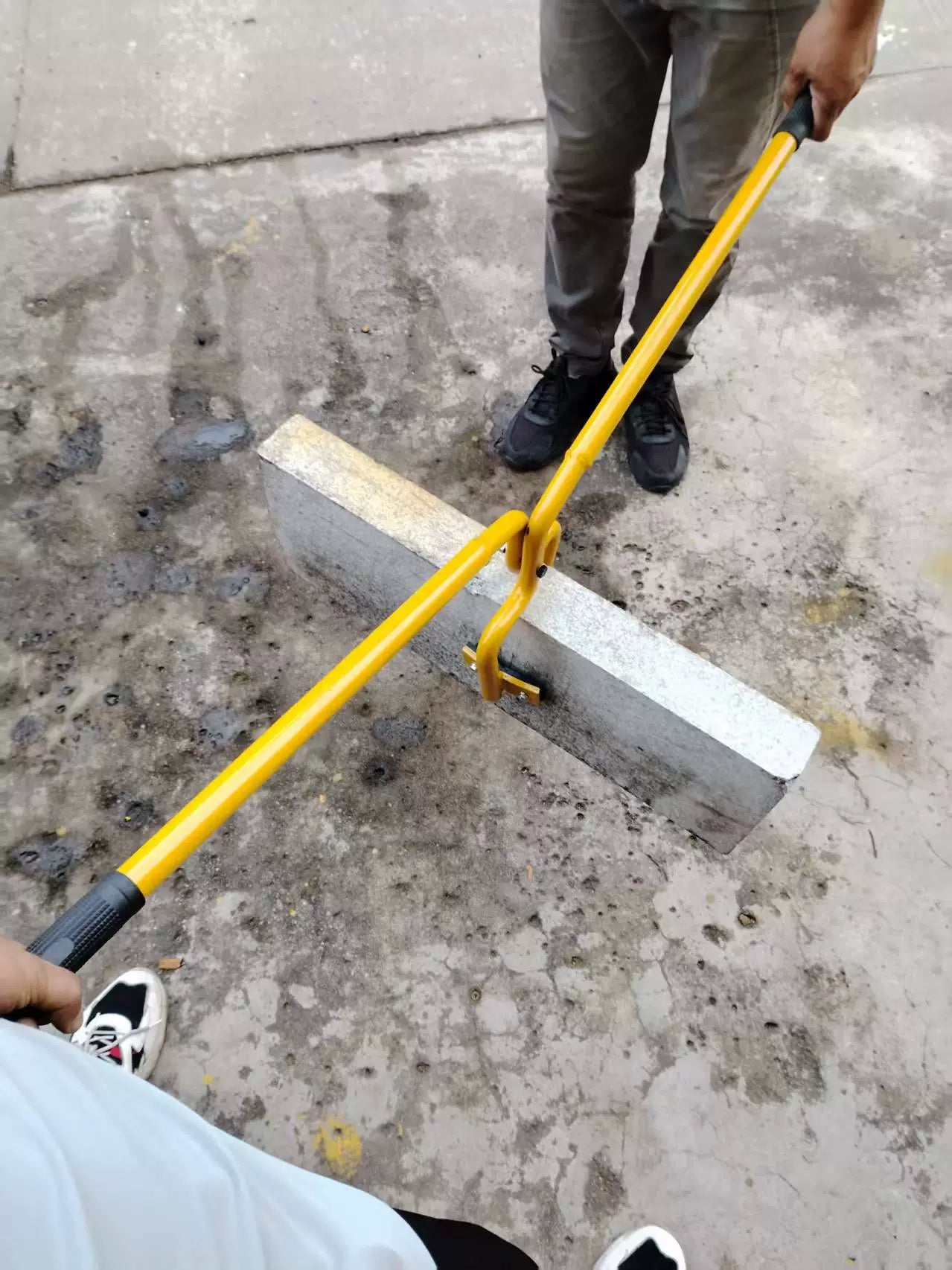 Clemă de ridicare pentru pietre
