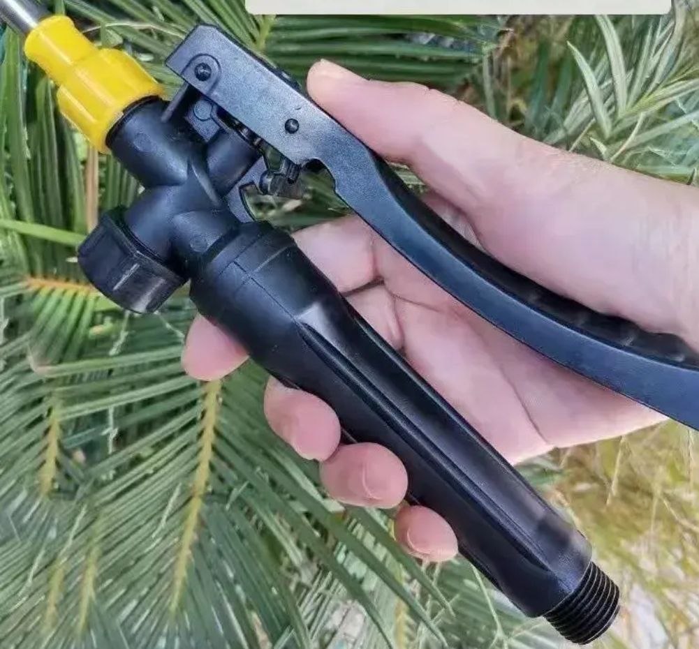 Pistol de stropit cu reglaj jet – pentru grădină