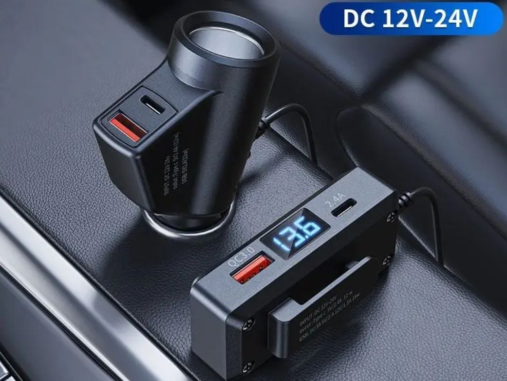 Incărcător Auto Cu Voltmetru, QC3.0 și USB-C