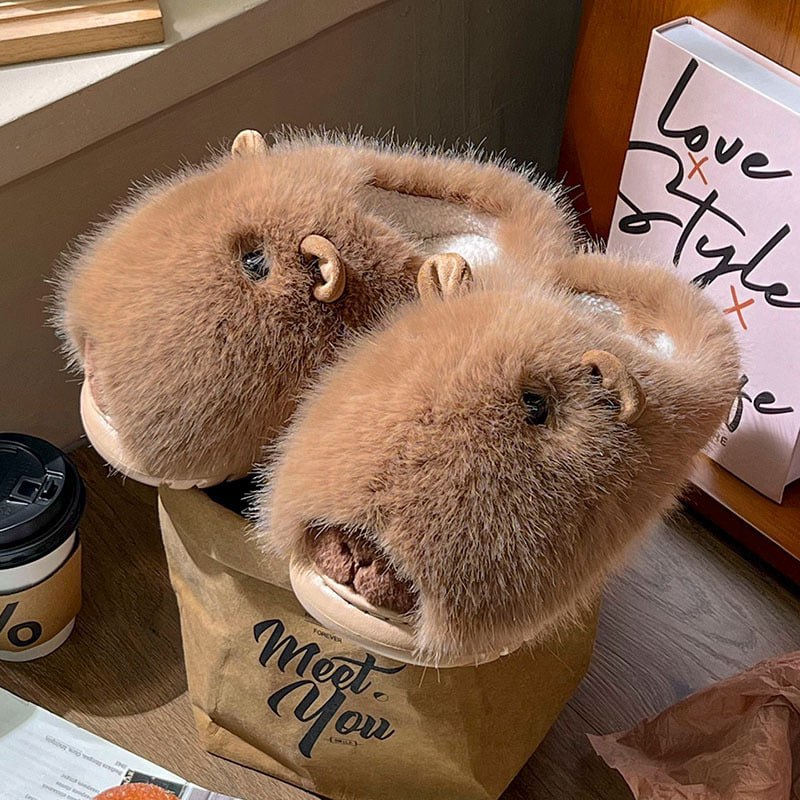 Papuci de casă Capybara – pufoși și adorabili